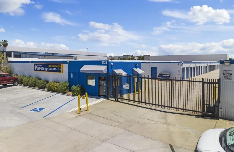 West Coast Self-Storage Ontario
