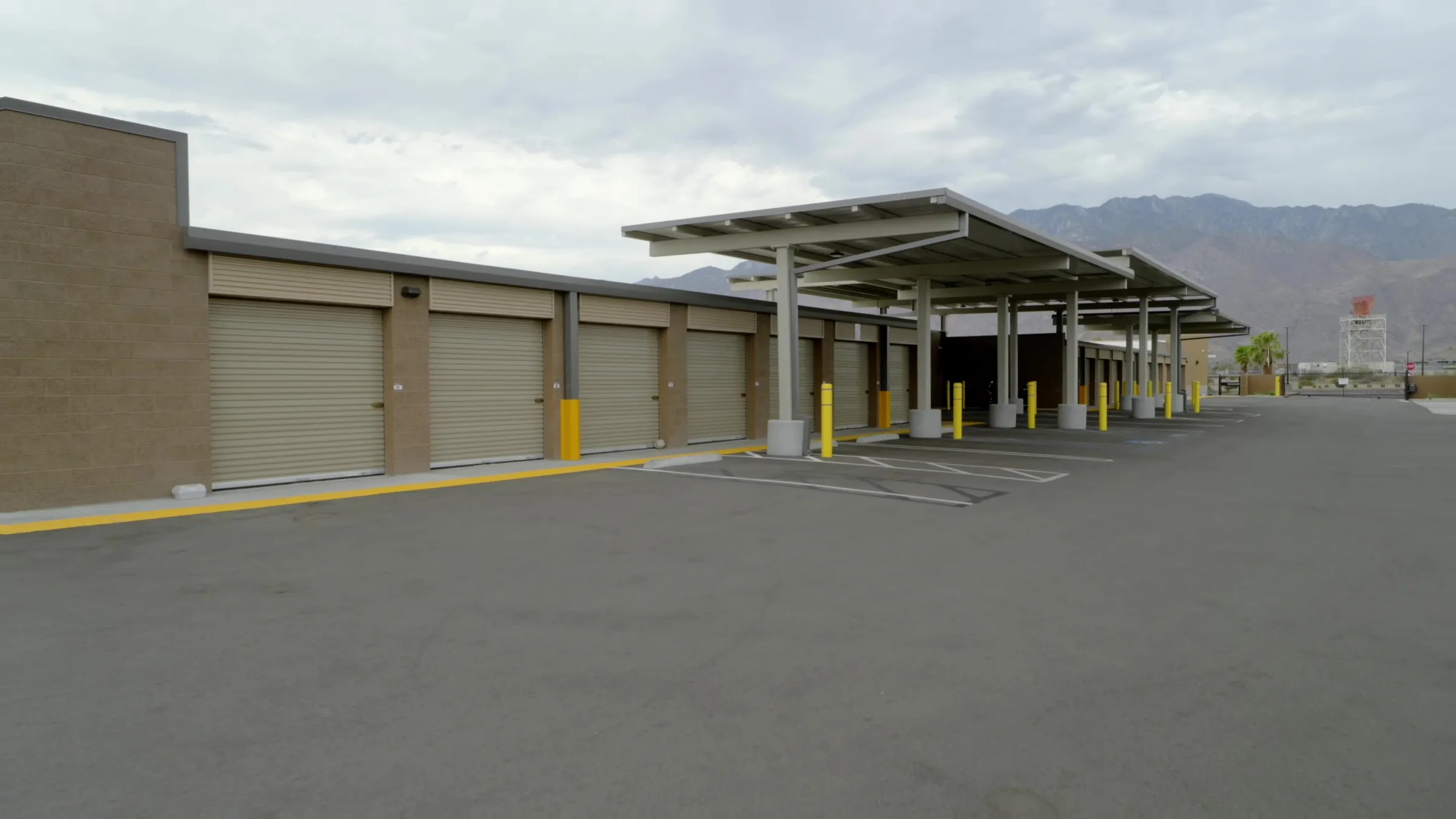 West Coast Self-Storage Palm Springs